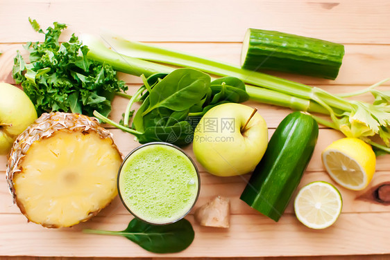 健康绿色脱毒汁菠萝蔬菜活力黄瓜养分饮料水果奶昔柠檬薄荷图片