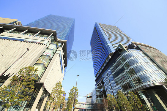 大阪市的OSAKA地区城市旅游摩天大楼建筑前线蓝天天空晴天旅行地标图片