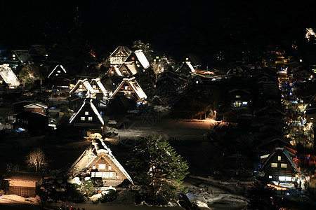 日本白川之光照亮地标观光房子照明合掌季节茅草旅行遗产文化图片