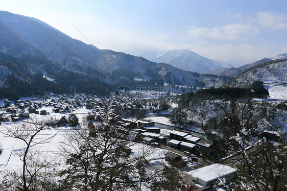 日本白川地村的景点世界地标村庄历史小屋建筑房子建筑学遗产茅草图片