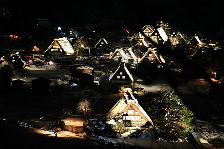日本白川之光照亮合掌三角形观光世界游客场景街道季节照明建筑图片