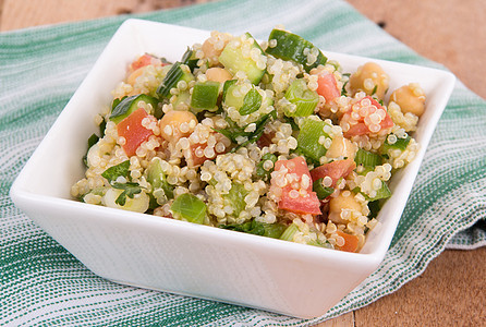 健康quinoa沙拉豆类盘子蔬菜胡椒饮食菜肴色彩粮食桌子主菜图片