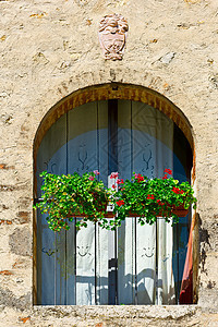 意大利语窗口历史遗产建筑学城市木头风格房子文化植物玻璃图片