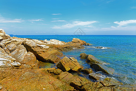 泰国科赫岛热带海滩和海的热带海滩和海洋太阳晴天海岸休息海浪场景天空阳光天堂风景图片