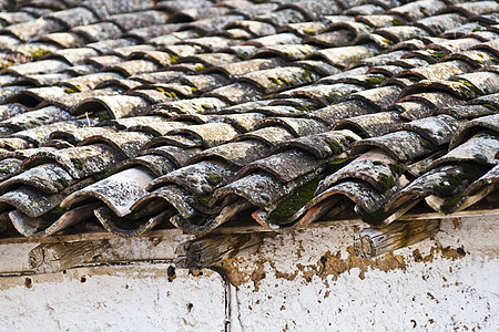 屋顶黏土砖的细细石板建筑学卵石条纹制品建筑橙子陶瓷材料住宅图片