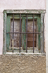 旧绿窗控制板入口安全风化金属教会建筑学木头建筑古董图片