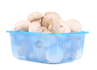 蓝篮子里的白蘑菇图片