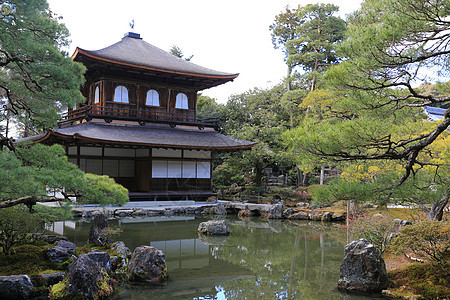 银殿的金阁二寺寺庙池塘花园宗教地标旅游旅行风景观光图片