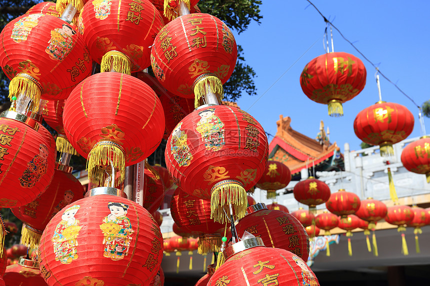 在新年节日的中国灯笼装饰品旅行文化传统庆典问候语运气风格佛教徒财富图片