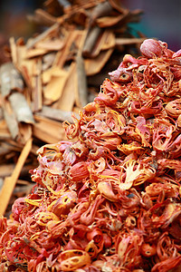 印度当地集市的传统香料和干果红辣椒食物文化异国胡椒烹饪草本植物芳香情调市场图片