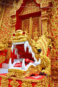 塔伊寺庙 泰王国的纳加雕像雕塑旅游宗教工艺佛教徒文化模具上帝手工场景图片