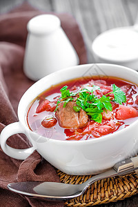 博酒汤午餐厨房勺子国家桌子食物香菜蔬菜猪肉牛肉图片