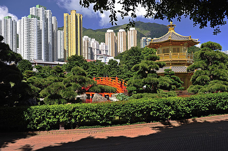 南里安花园的绝对完美之馆 洪洞建筑旅行建筑学城市佛教徒水池宝塔天空宗教金子图片