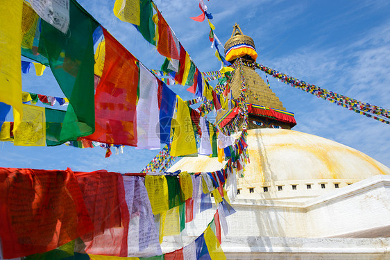 加德满都的精神经幡文化旅游眼睛佛塔天空寺庙地标旅行图片