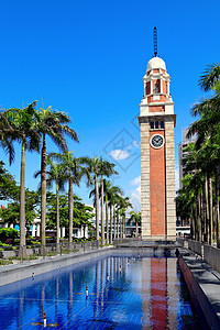 香港的时钟塔地标纪念碑古董历史性喷泉铁路景观城市传统蓝色图片