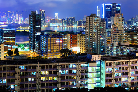 夜里香港市风景场景住宅民众景观建筑学天空公寓房子城市天际图片