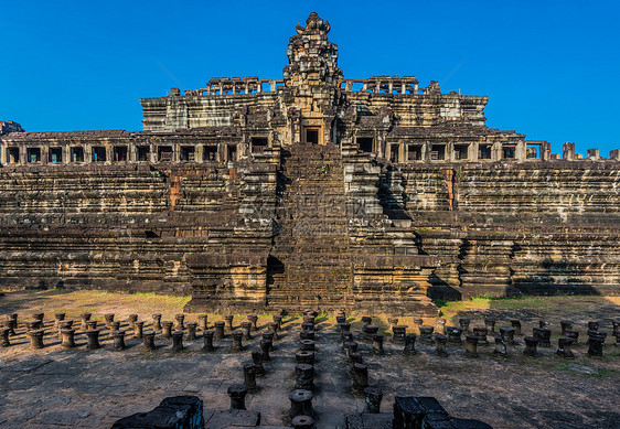 Baphuon 寺吴哥通柬埔寨考古目的地高棉语宗教废墟地方地标旅行寺庙佛教徒图片