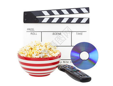 电影和爆米花小吃条纹电视红色黄油核心食物石板白色遥控图片