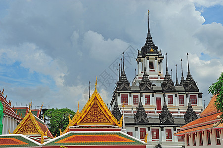 曼谷的Loha Prasat铁庙旅游石头佛教徒瓷砖窗户佛塔旅行寺庙建筑吸引力图片