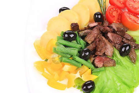 沙拉加牛肉片和土豆食物油炸菜单蔬菜饮食牛肉鱼片腰部洋葱用餐图片