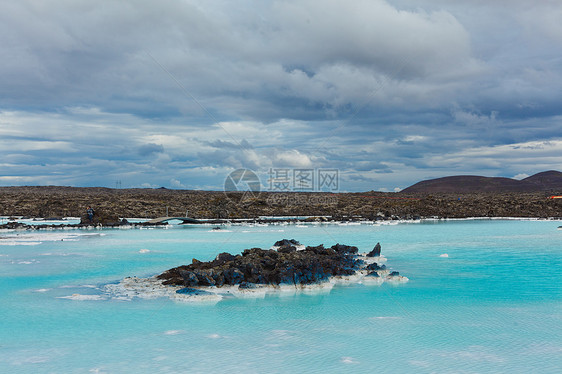 蓝环礁地热浴治疗火山乳白色旅行温泉岩石水分娱乐温水作用图片