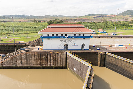 巴拿马运河 米拉弗洛雷斯锁船运船闸运输货物地点运河建筑物概念建筑想法图片