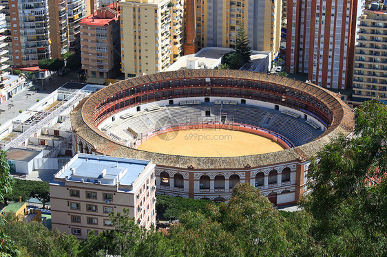 西班牙马拉加Malaga城市站立戒指体育场圆形建筑物座位斗牛场斗牛运动图片