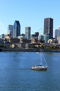 在加拿大魁北克蒙特利尔市蒙特利尔市中心游船图片