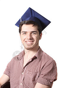 高中毕业生笑着微笑的深色流苏学校庆典里程碑中学蓝色黑发男性图片