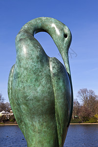 伊西斯海德公园的雕塑树木纪念碑建筑学城市地标公园天鹅绿色绿色植物旅游图片
