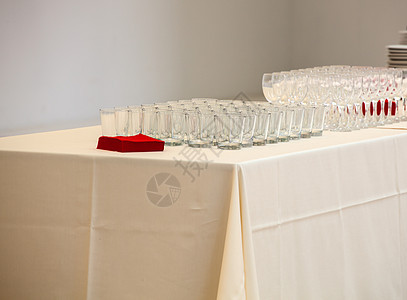 玻璃镜庆典奢华配饰桌子玻璃餐厅起泡酒精俱乐部派对图片