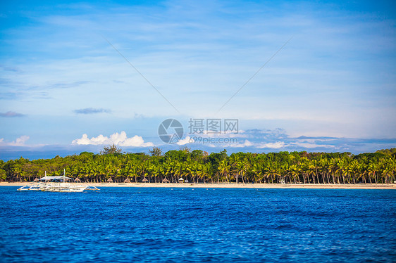 热带岛屿海滩的风景 博霍尔有完美的蓝色天空海洋沙漠闲暇旅行假期环礁旅游地平线支撑海岸图片