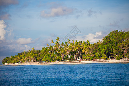 热带岛屿海滩的风景 博霍尔有完美的蓝色天空天气海岸线海洋海岸处女情调支撑荒野天堂旅行图片