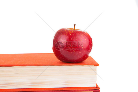带有红苹果的堆叠书艺术页数教育小说文学红色阅读白色图片