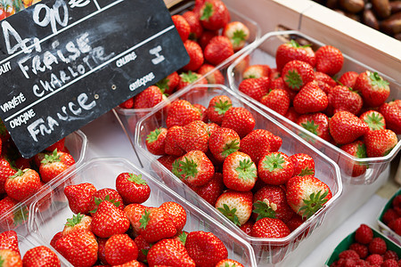 新鲜草莓营养食物销售市场水果图片