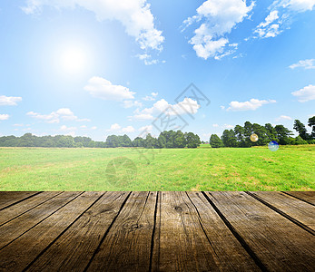 桌面场景空表格阳光远景晴天场景地平线农村木头蓝色国家天堂背景