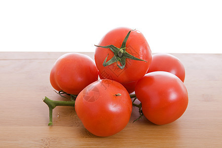 西红茄市场烹饪绿色桌子水果饮食木头食物红色沙拉图片