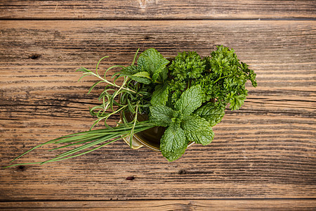 新鲜草药香味乡村药品用具美食草本植物香菜康复疗法烹饪图片
