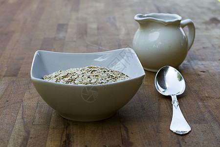 Oat 乌亚白色谷物产品饮食植物健康饮食勺子早餐谷类图片