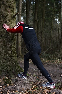 伸展奉献运动员男人跑步锻炼运动生活方式训练男性福利图片