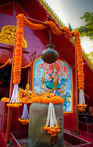 寺庙力量雕塑瑜伽建筑传统雕像偶像佛陀信仰宗教图片