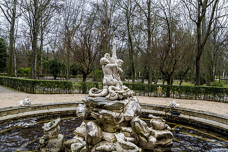 西班牙马德里阿兰朱兹宫神泉喷泉 西班牙马德里阳光博物馆旅游石头花园艺术遗产城堡地标文化图片