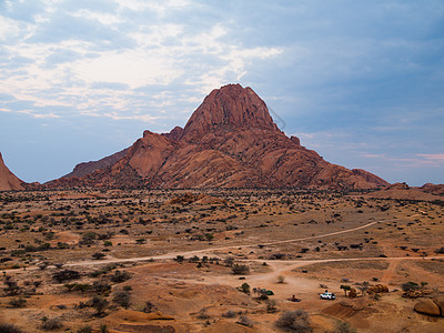 Spitzkoppe 早间干旱日落火山天空假期衬套花岗岩沙漠吸引力石头图片