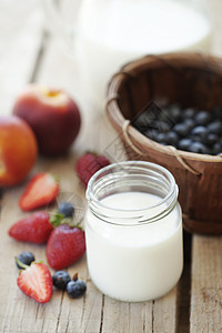 水果和牛奶食物养分小吃产品饮食国家奶制品乡村杯子农场图片