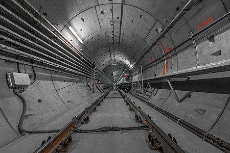 地铁的地下隧道环径铁路旅行建造电缆线条过境管道城市曲线图片