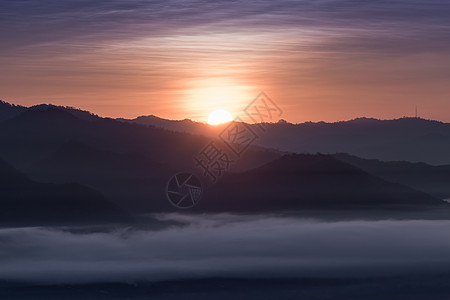 日出观景台 安康山 清迈 泰国天气日落阳光太阳牧场建筑森林爬坡红色世界图片