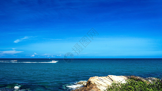 海上轮船海洋海岸线速度驾驶运输娱乐发动机海浪巡航运动图片