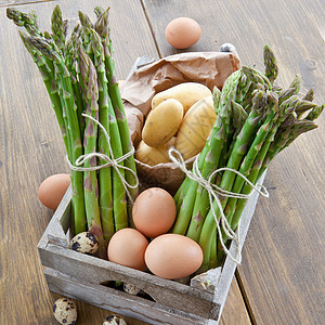 新鲜树 土豆和鸡蛋农贸市场季节性绿色食物杂货营养乡村篮子正方形生产图片