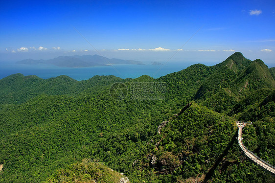 马来西亚兰卡维岛地貌海峡电缆山脉海洋天空群岛天线海岸风景行人图片