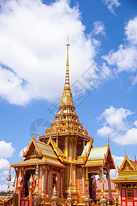 泰国的建筑设计天空雕塑旅游地标文化建筑寺庙风格旅行艺术图片